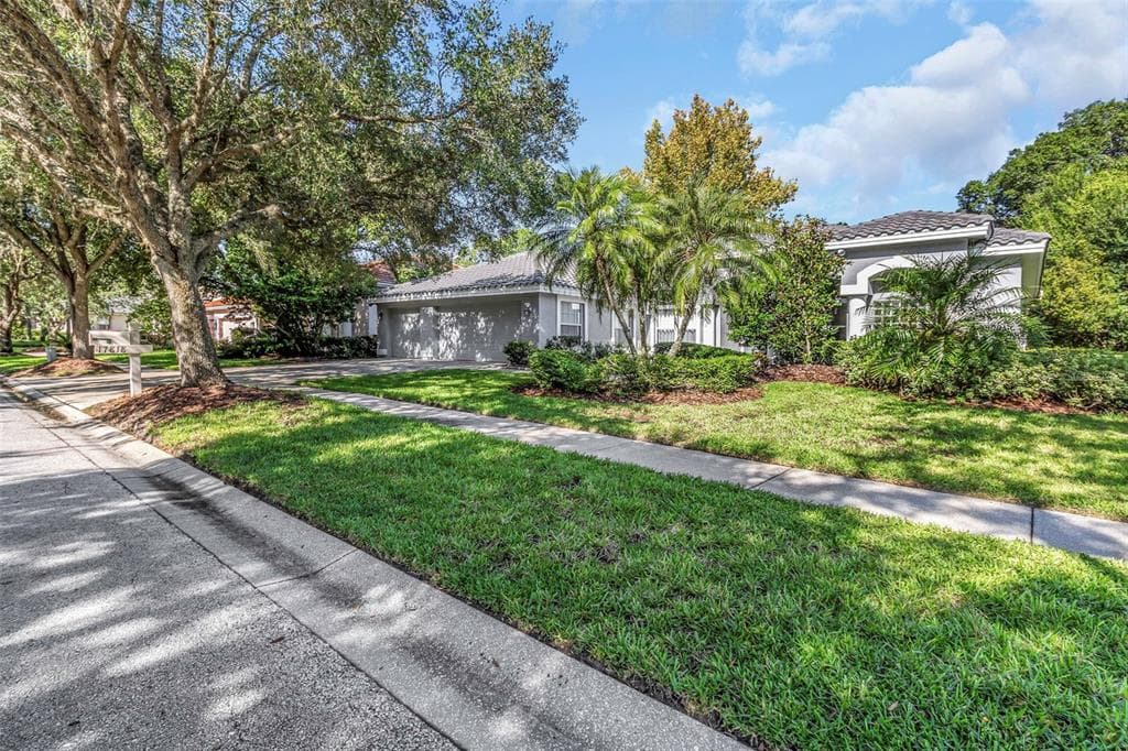 17818 HICKORY MOSS PLACE, TAMPA, FL 33647 photo 4