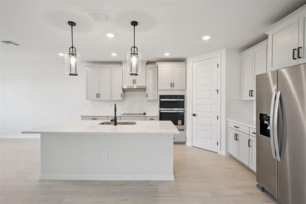 1754 DRAUGHTON PLACE, ZEPHYRHILLS, FL 33541 photo 5