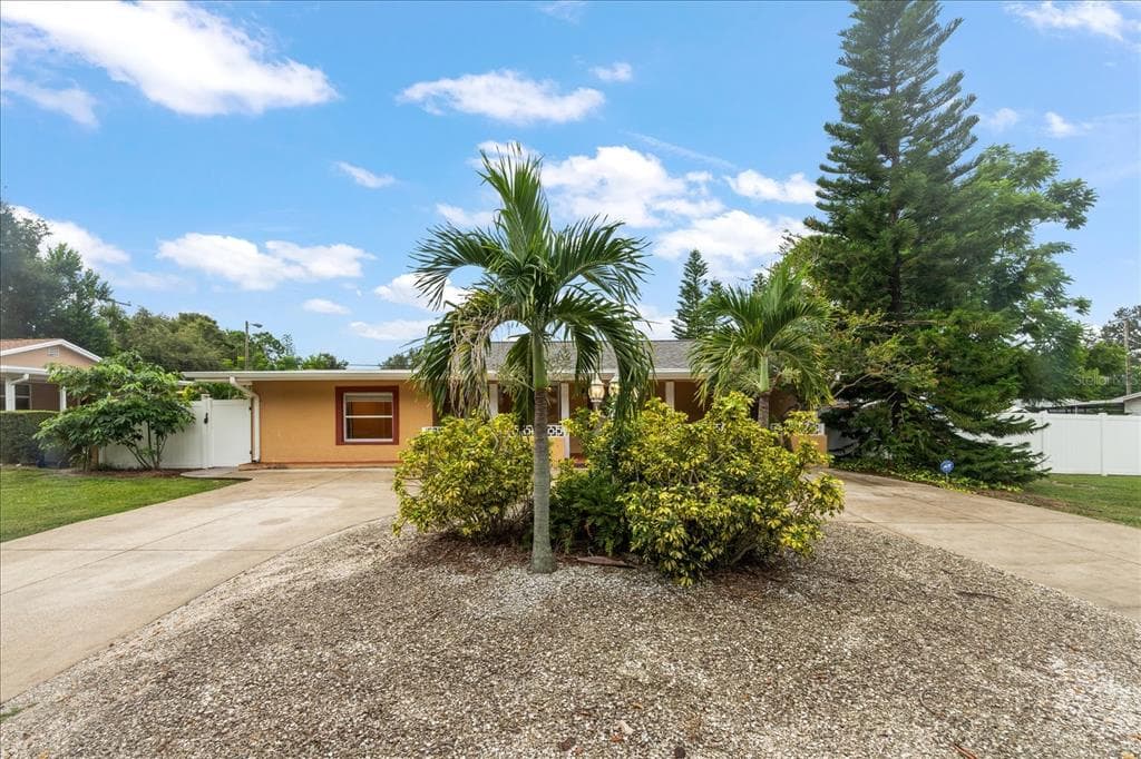 5390 48TH Avenue, Street PETERSBURG, FL 33709 photo 5