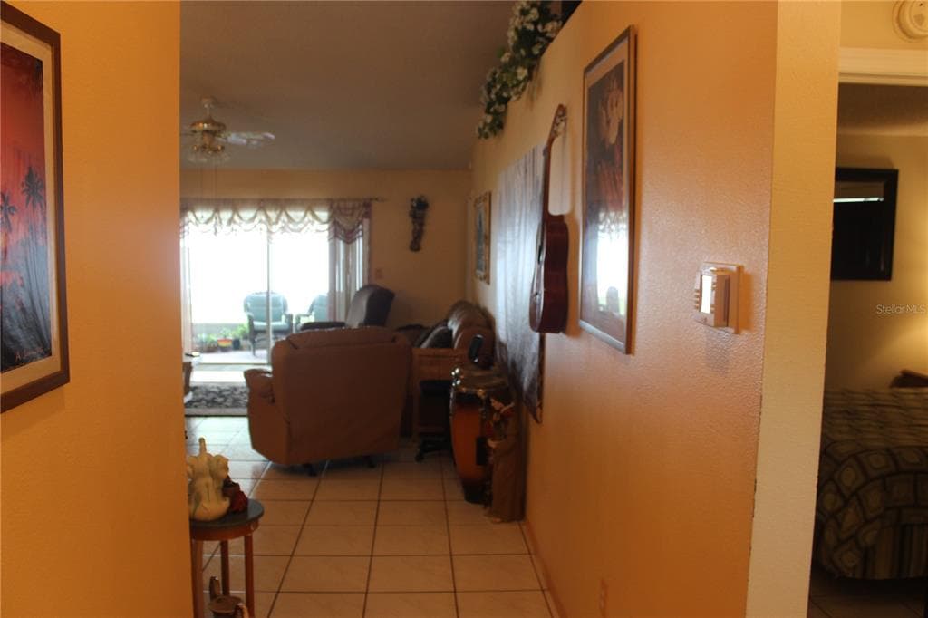 1213 SWEET GUM DRIVE, BRANDON, FL 33511 photo 4