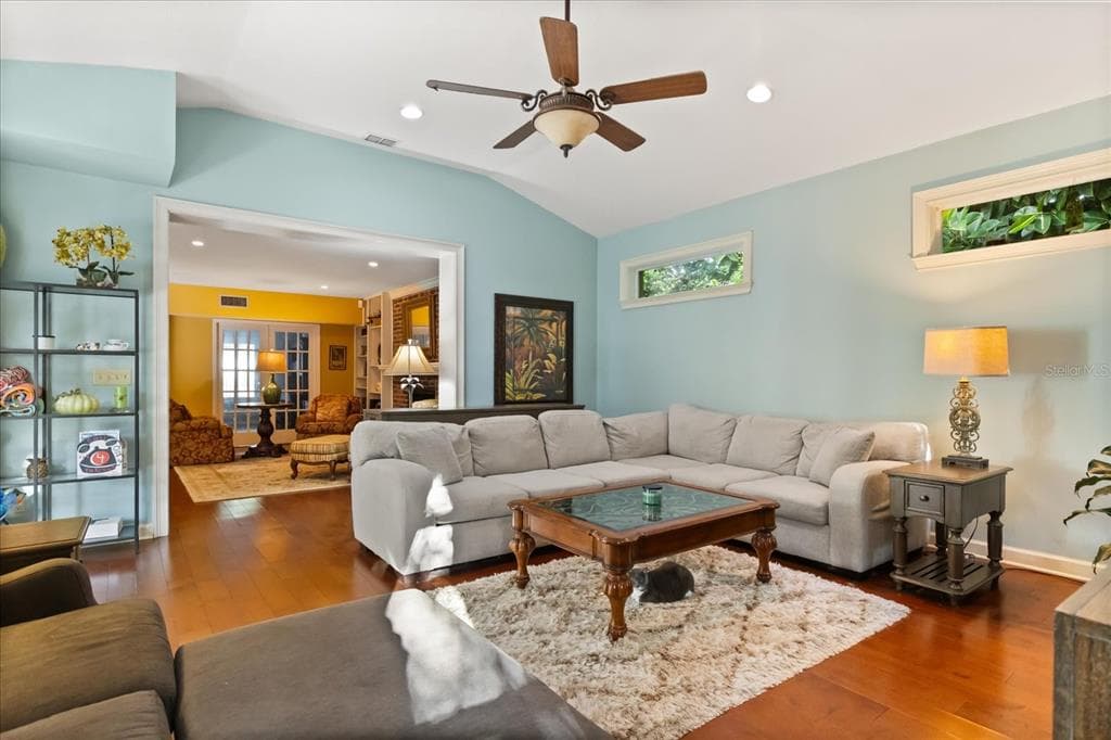 13817 CYPRESS VILLAGE CIRCLE, TAMPA, FL 33618 photo 5