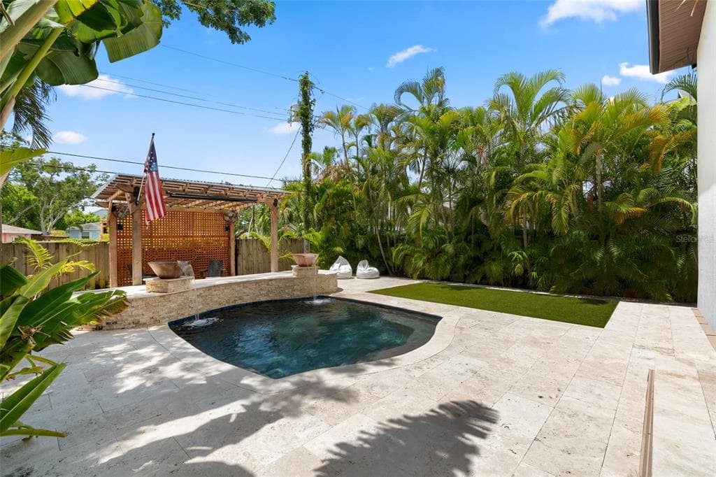 114 CHESAPEAKE AVENUE, TAMPA, FL 33606 photo 3