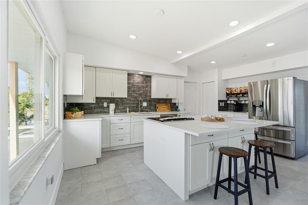 450 81ST AVENUE, ST PETE BEACH, FL, 33706 photo 5