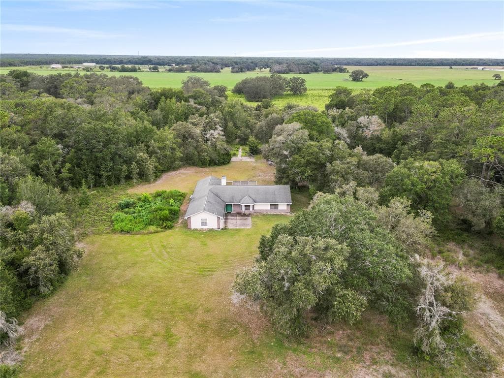 18321 MCMULLEN Road, SPRING HILL, FL 34610 photo 3