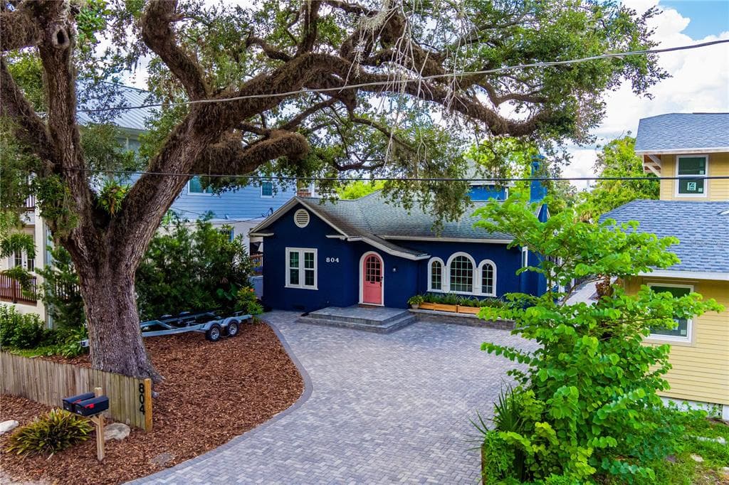 804 HOLLYWOOD STREET, TAMPA, FL 33604 photo 5