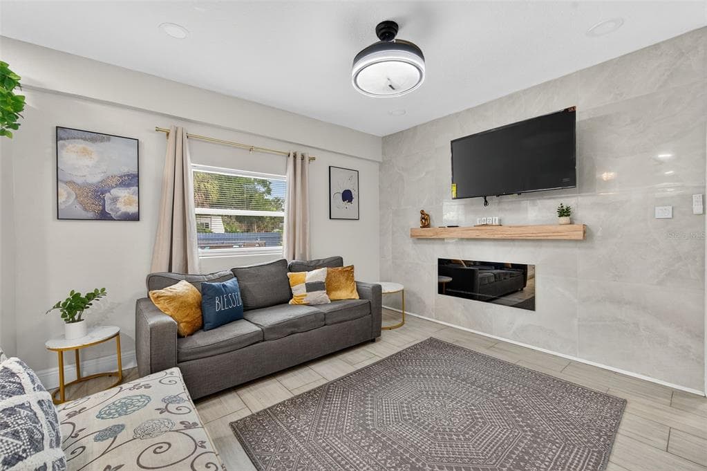 1726 HUMPHREY STREET, TAMPA, FL 33604 photo 5