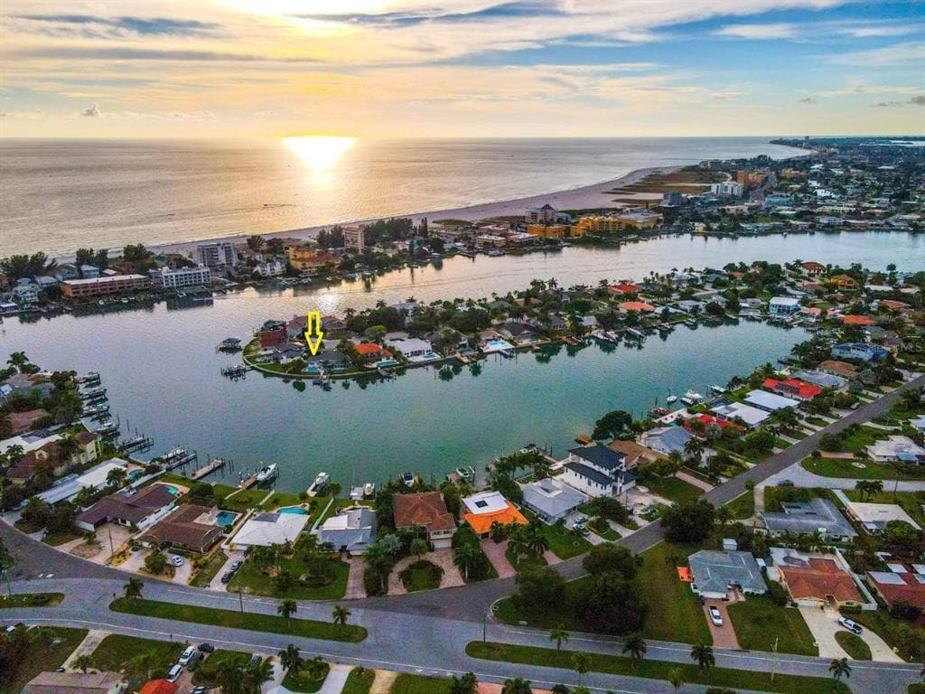 10103 TARPON Drive, TREASURE ISLAND, FL 33706