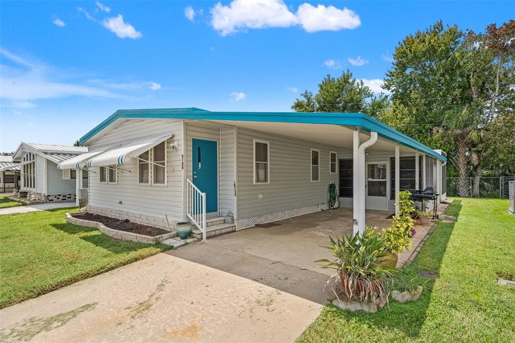 3125 BIRKDALE Drive, HOLIDAY, FL 34690 photo 2