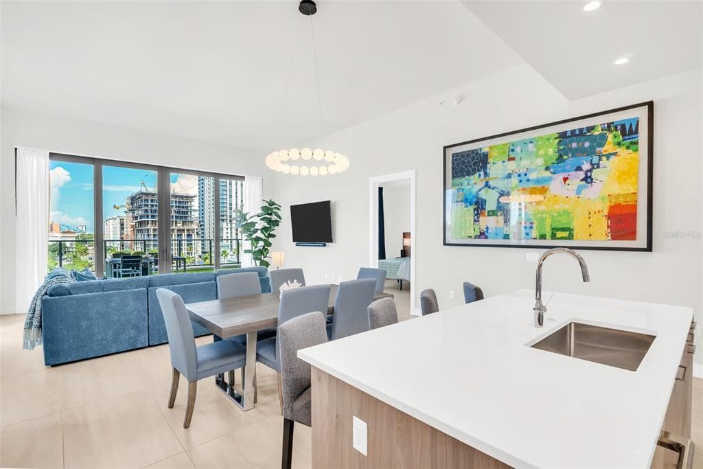 301 1ST STREET Unit 706, Street PETERSBURG, FL 33701 photo 2