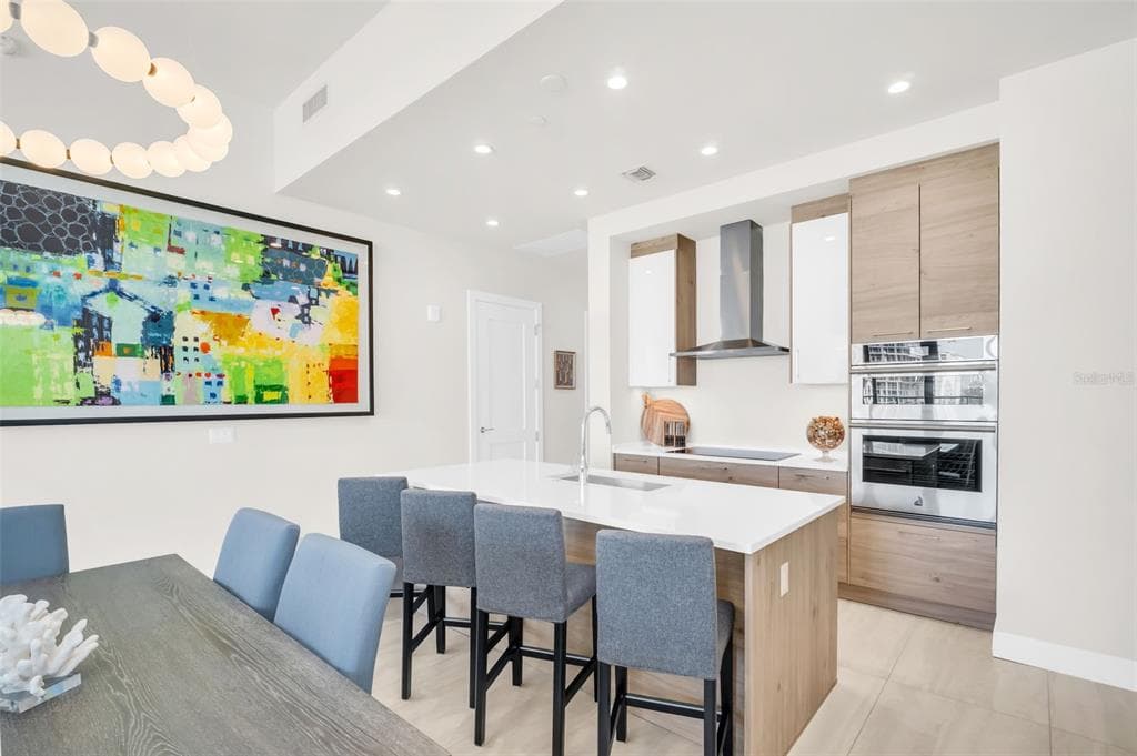 301 1ST STREET Unit 706, Street PETERSBURG, FL 33701 photo 3