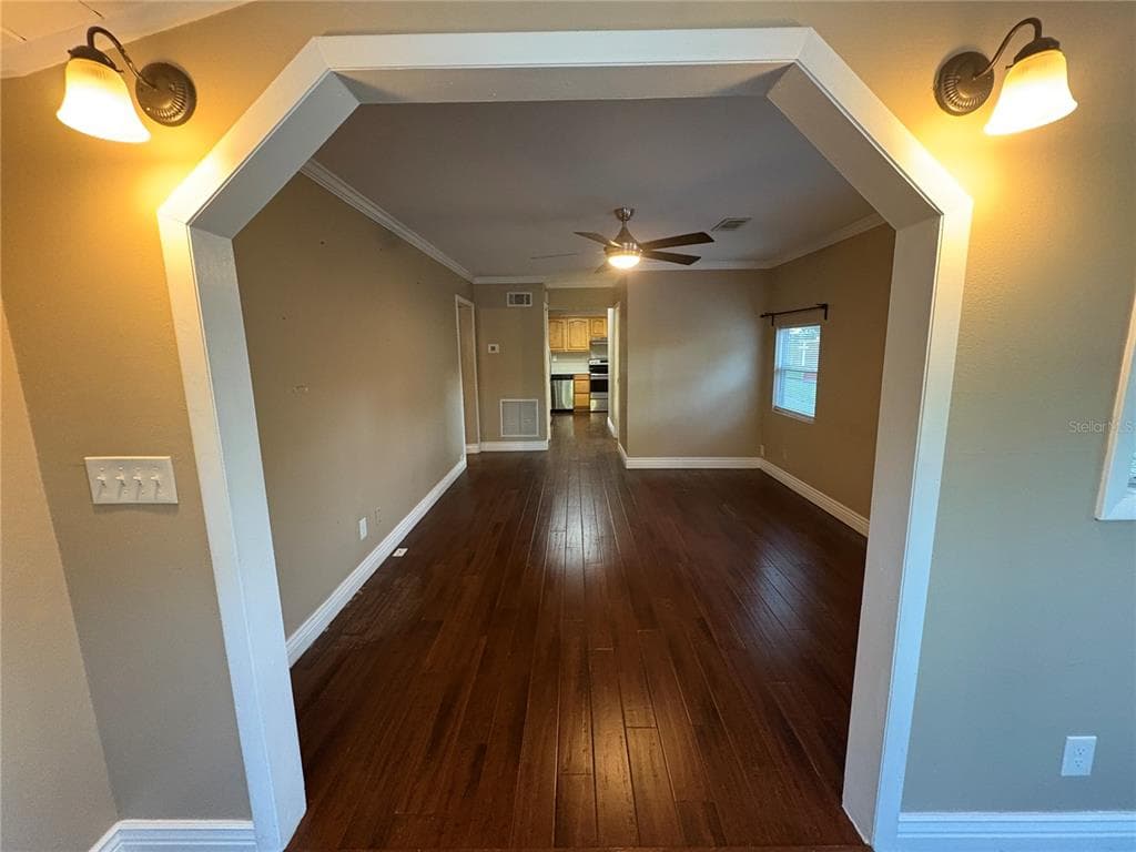 107 6TH STREET, LARGO, FL 33770 photo 3