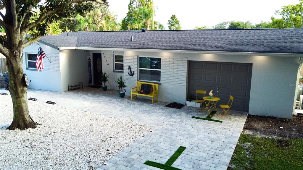 6956 300TH AVENUE, CLEARWATER, FL 33761 photo 2