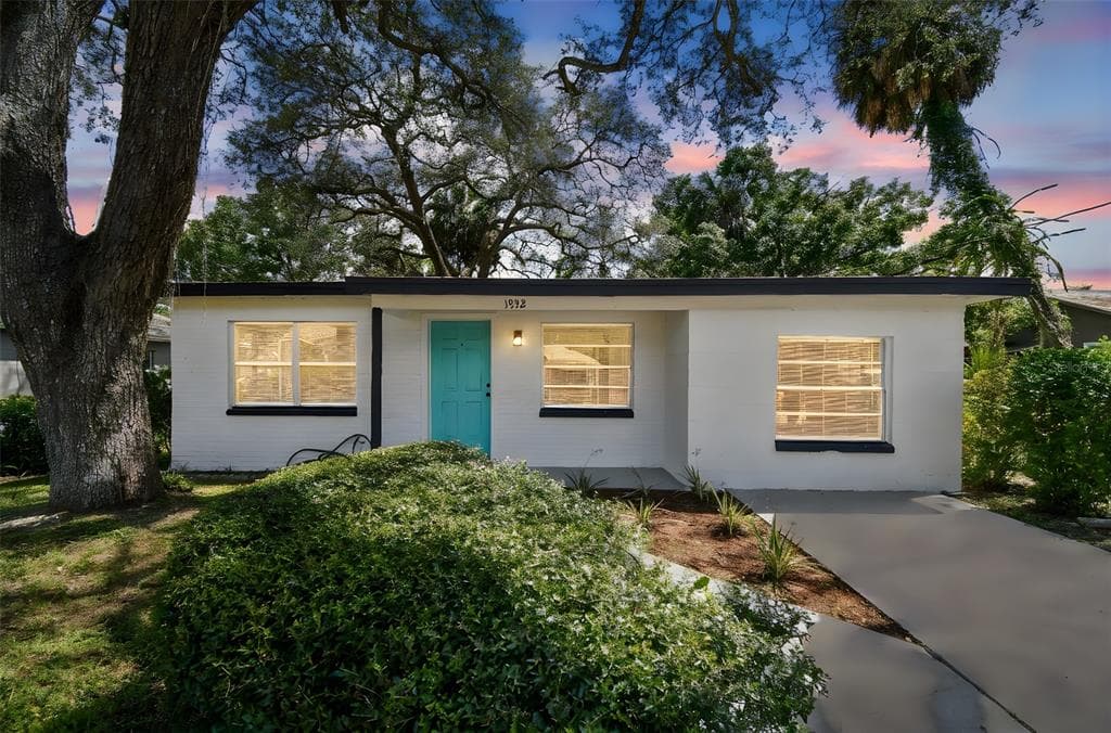 1932 SAINT JOHN STREET, TAMPA, FL 33607