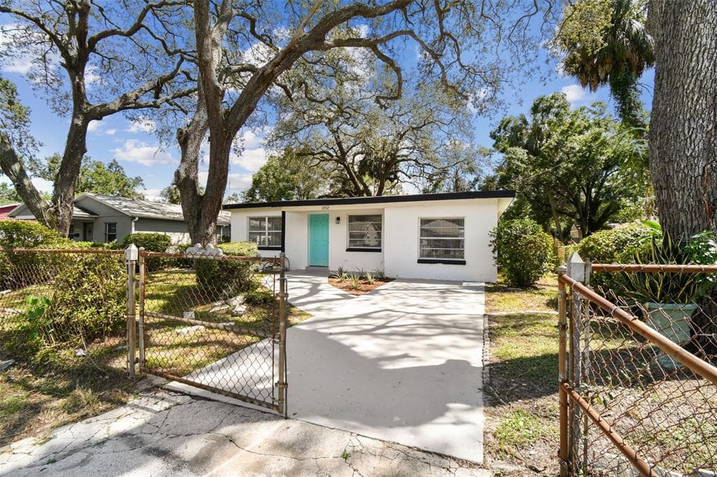 1932 SAINT JOHN STREET, TAMPA, FL 33607 photo 5