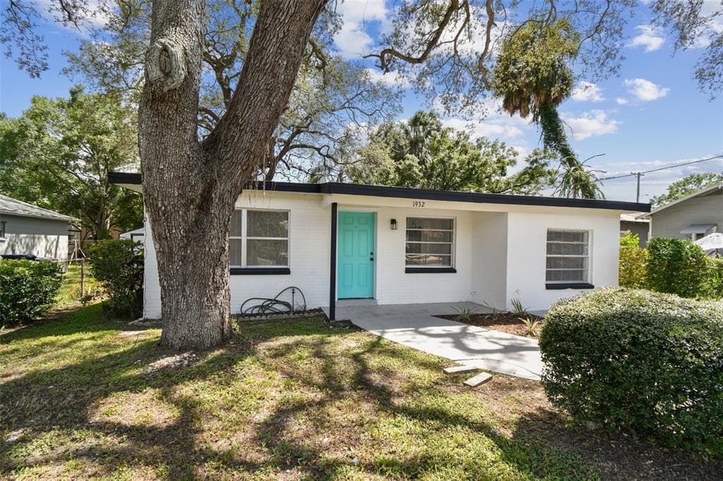 1932 SAINT JOHN STREET, TAMPA, FL 33607 photo 4