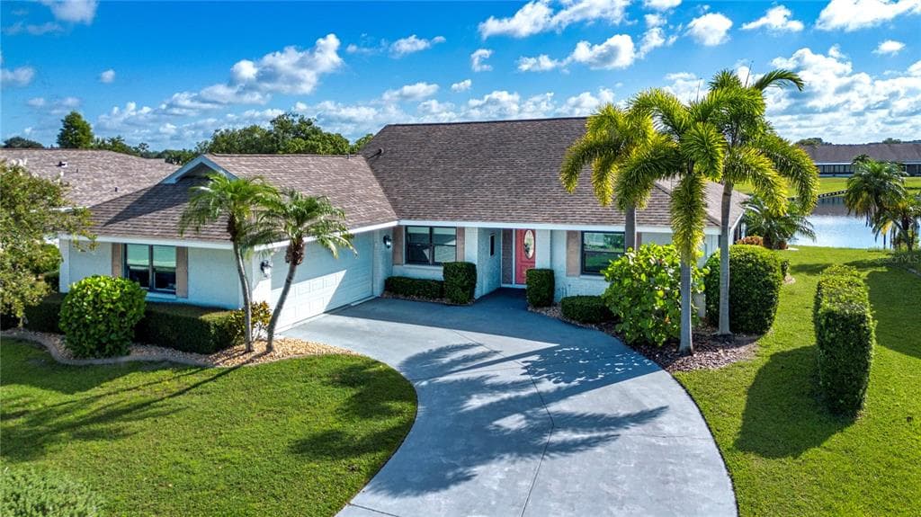 1527 FORT DUQUESNA Drive, SUN CITY CENTER, FL 33573 photo 2