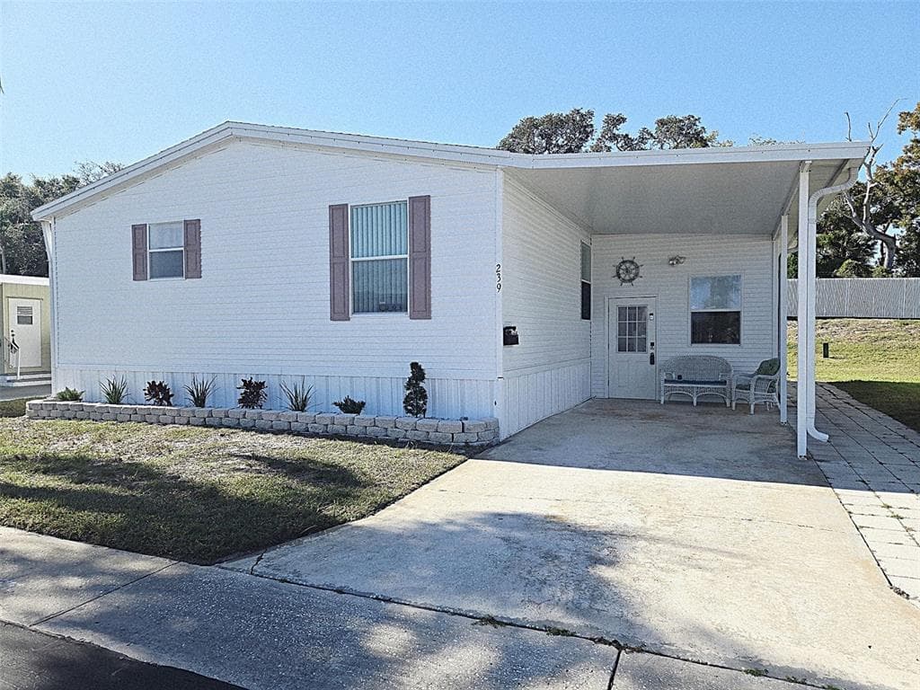 239 HARMONY Way, TARPON SPRINGS, FL 34689