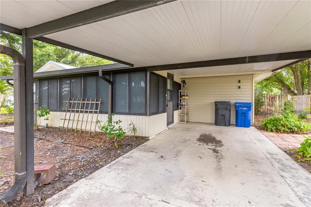 9349 EDISON ROAD, LITHIA, FL 33547 photo 2