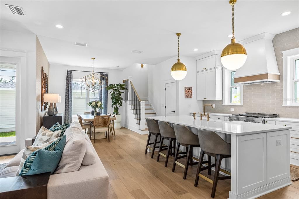 3037 10TH Street, Street PETERSBURG, FL 33704 photo 5