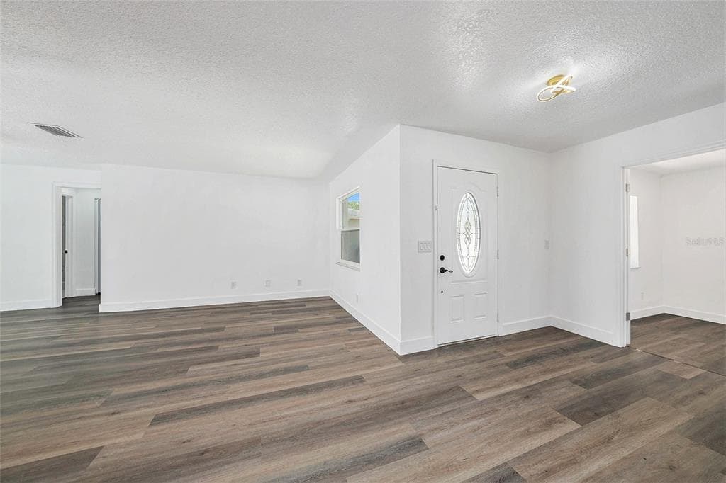 433 TANGERINE DRIVE, OLDSMAR, FL 34677 photo 3