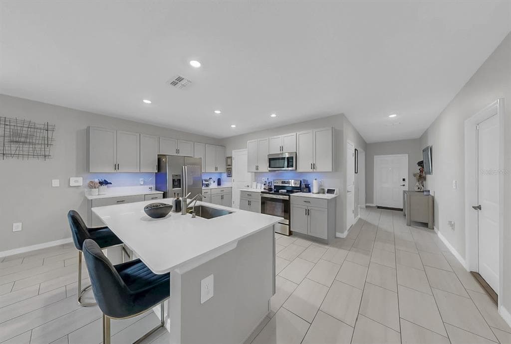 13286 PEACHLEAF AVENUE, RIVERVIEW, FL 33579 photo 2