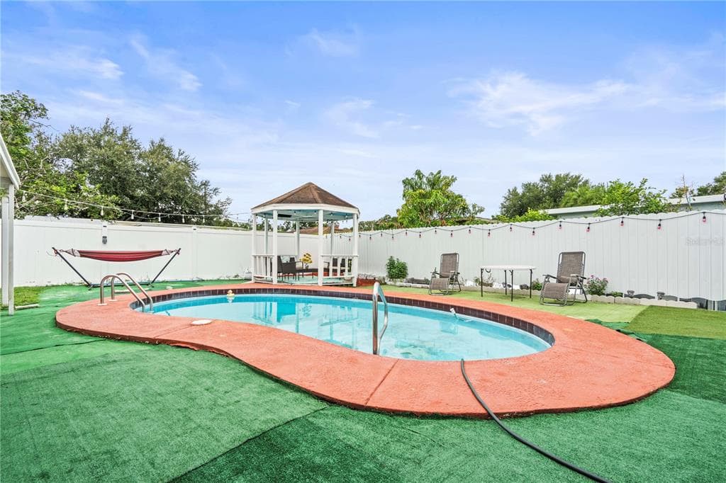 3014 PATTERSON Street, TAMPA, FL 33614 photo 2