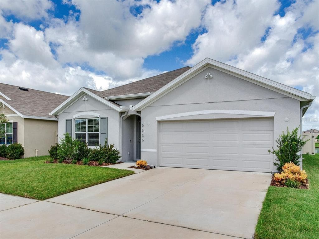 5539 WANDERING WILLOW Drive, WESLEY CHAPEL, FL 33545 photo 4