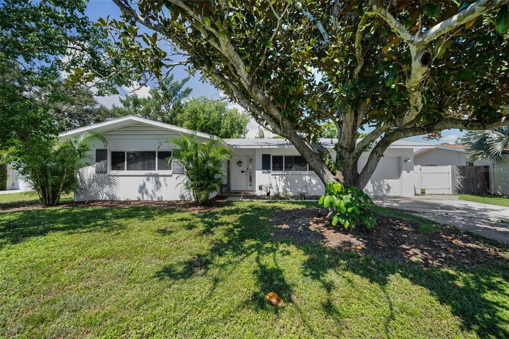 1866 MURRAY AVENUE, CLEARWATER, FL 33755