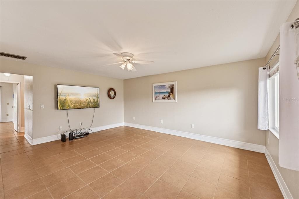 301 ANDOVER PLACE Unit 177, SUN CITY CENTER, FL 33573 photo 3