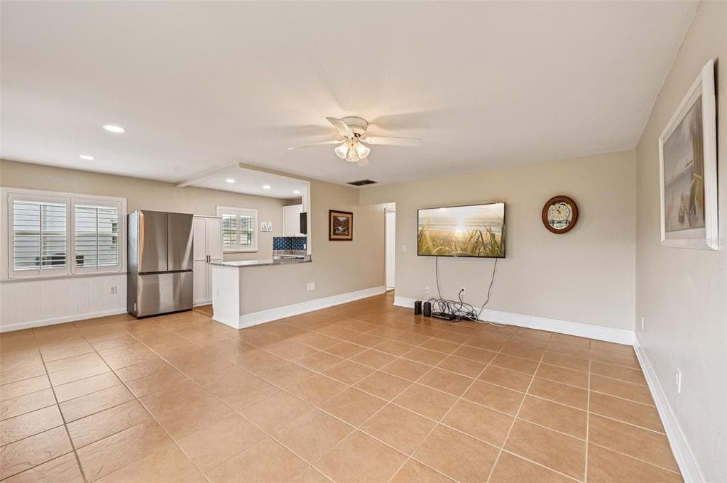 301 ANDOVER PLACE Unit 177, SUN CITY CENTER, FL 33573 photo 5