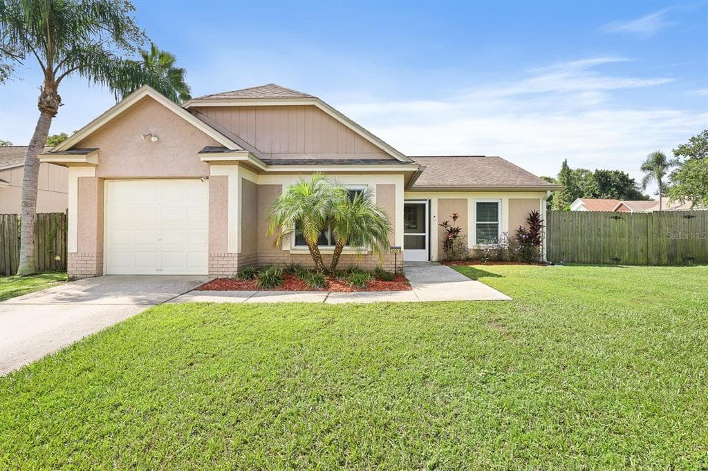 2001 PALADIN COURT, VALRICO, FL 33594