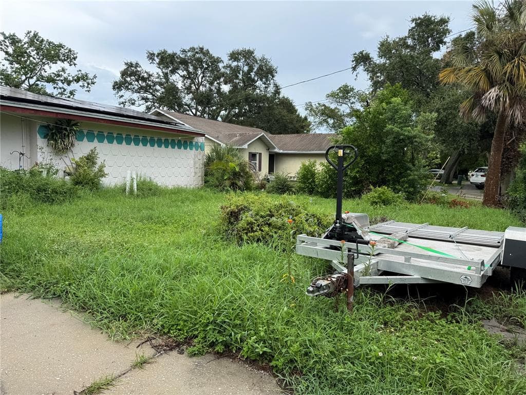 1680 SUNSET POINT ROAD, CLEARWATER, FL 33755 photo 2