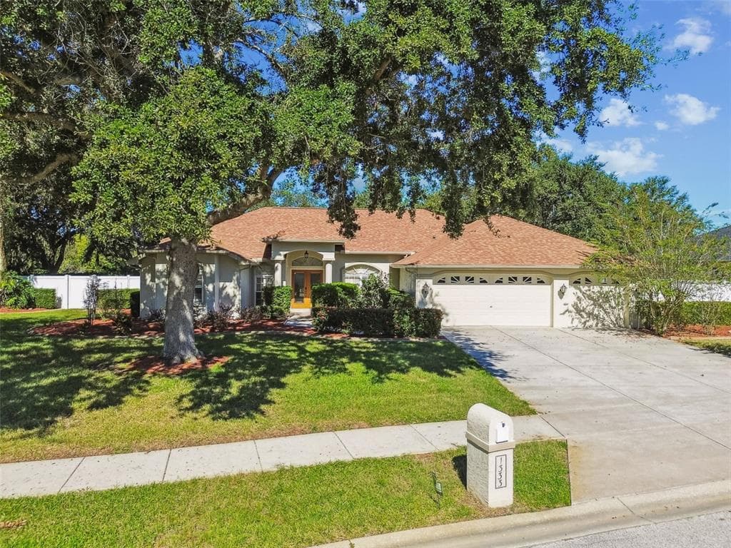 1333 ALANA COURT, LUTZ, FL 33549