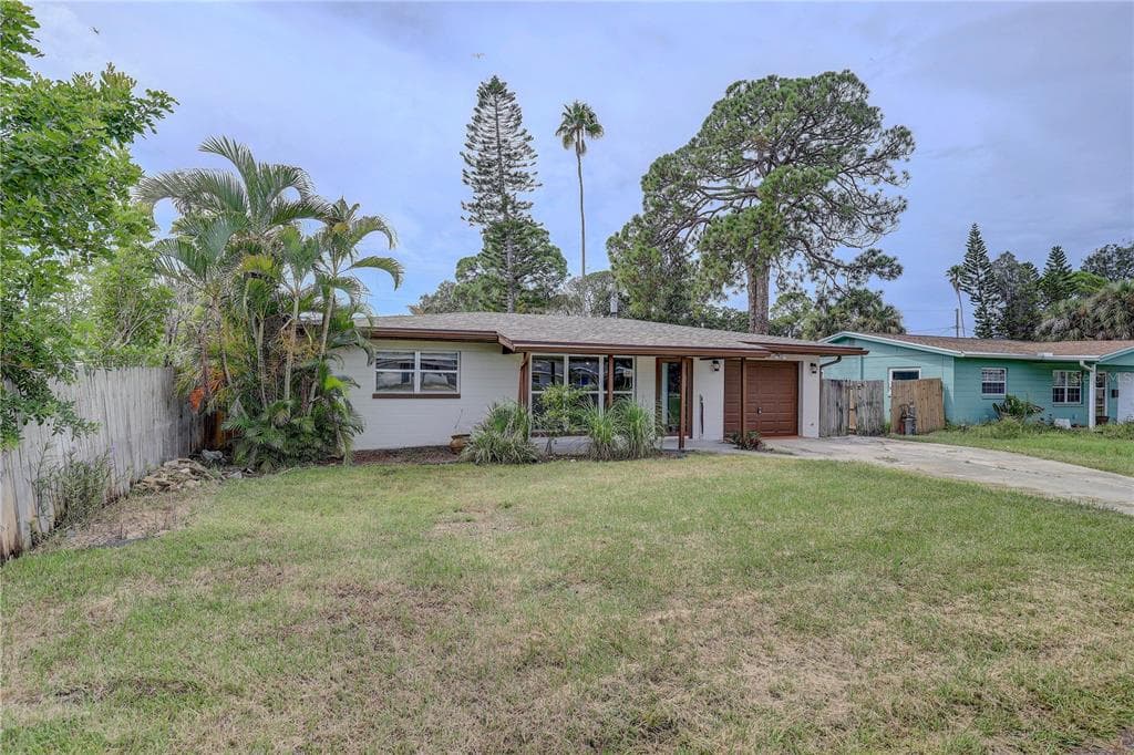 330 83RD AVENUE, Street PETERSBURG, FL 33702 photo 3