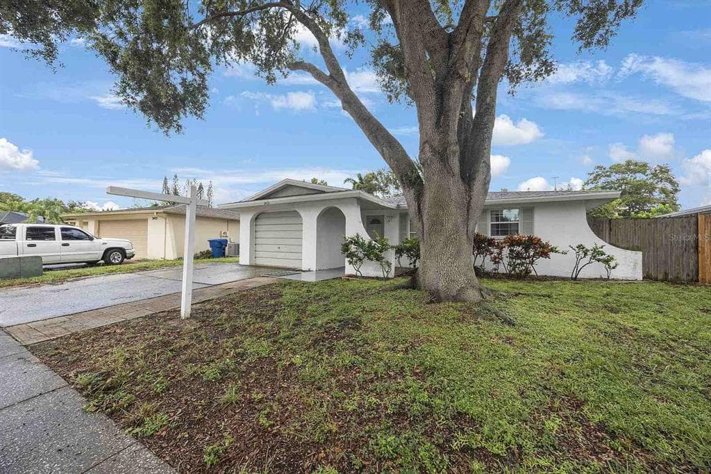 3453 6TH AVENUE, LARGO, FL 33771