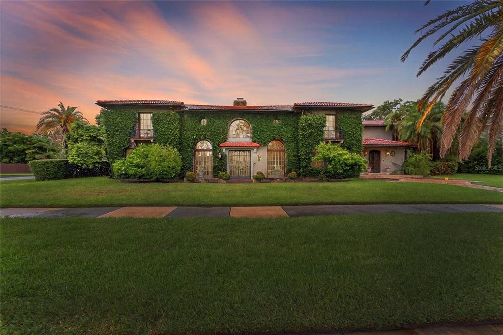 301 CASPIAN STREET, TAMPA, FL, 33606 photo 2