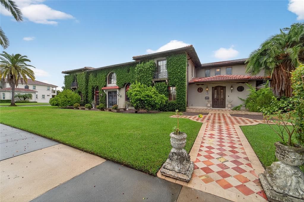 301 CASPIAN STREET, TAMPA, FL, 33606 photo 4