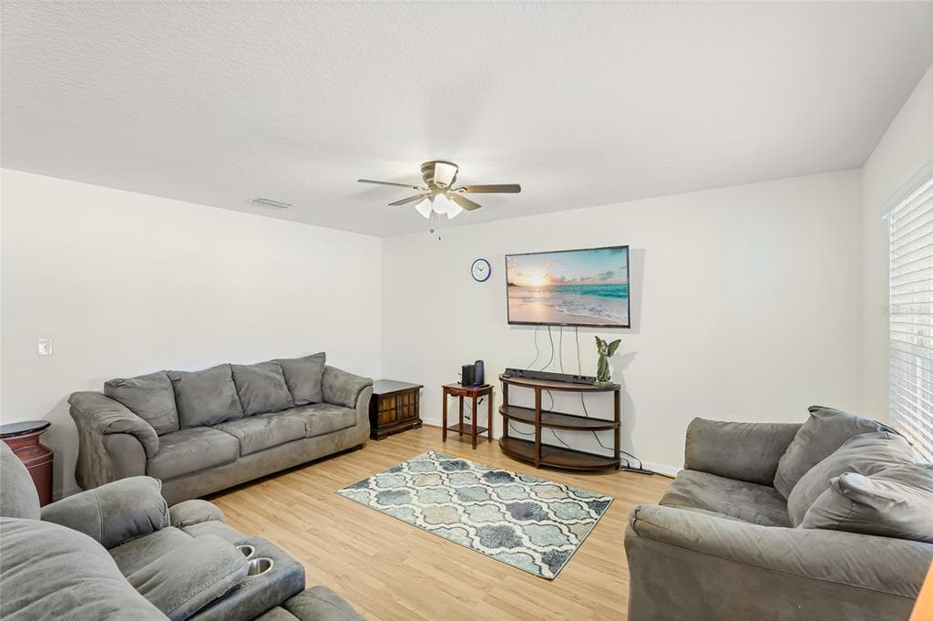 1014 COASTAL HAMMOCK AVENUE, RUSKIN, FL 33570 photo 5