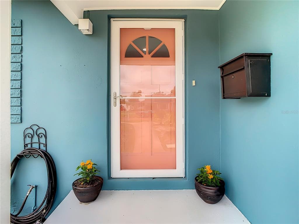 5400 3RD Avenue, Street PETERSBURG, FL 33710 photo 2