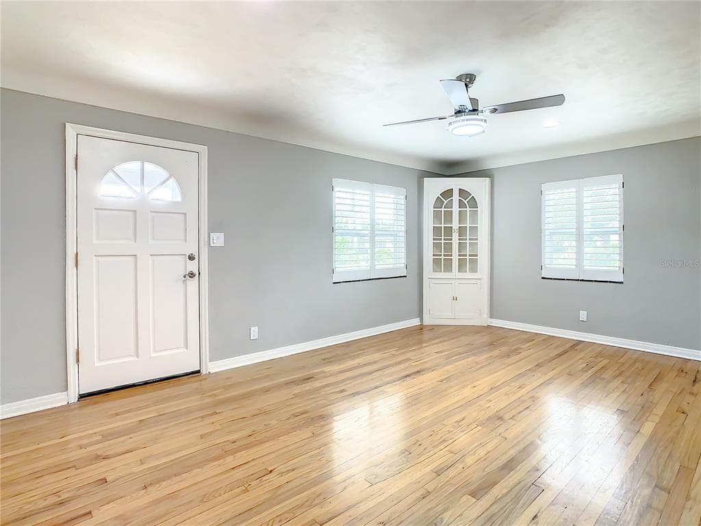 5400 3RD Avenue, Street PETERSBURG, FL 33710 photo 3