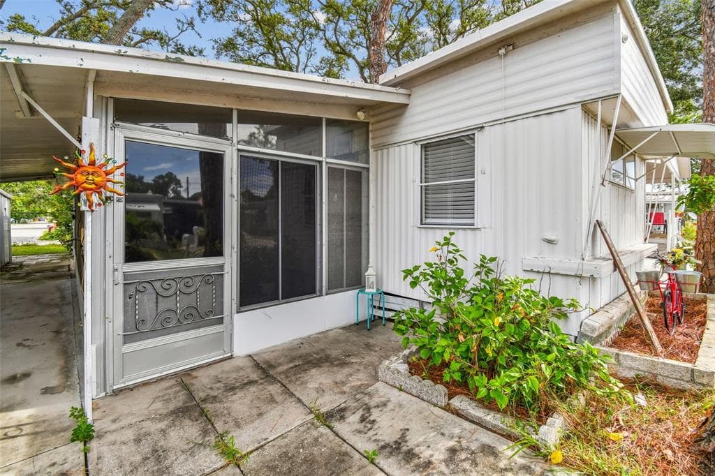 7803 46TH Avenue Unit 73, Street PETERSBURG, FL 33709 photo 4