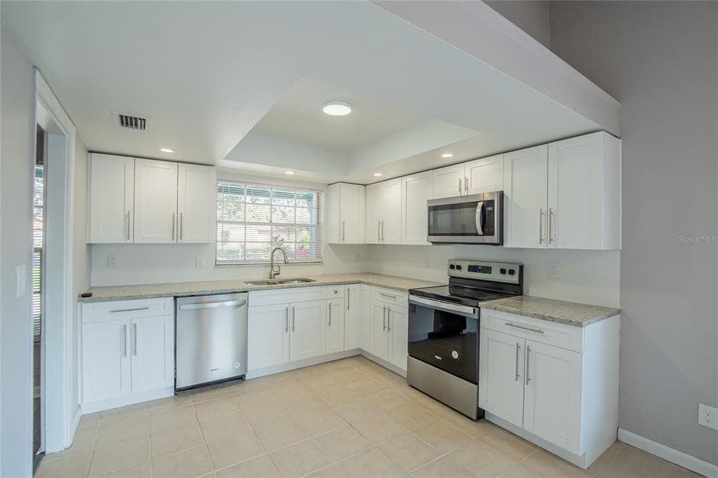 611 HIGHVIEW CIRCLE, BRANDON, FL 33510 photo 5