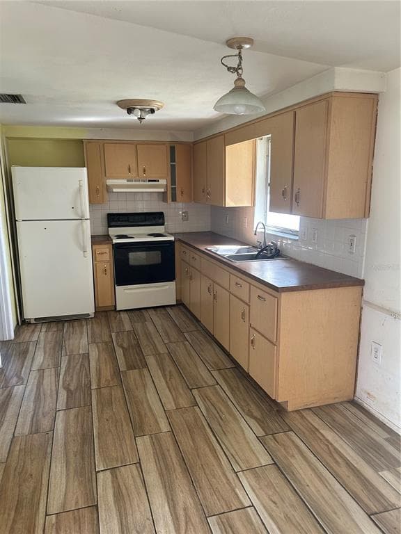 11230 RHONDA AVENUE, PORT RICHEY, FL 34668 photo 4