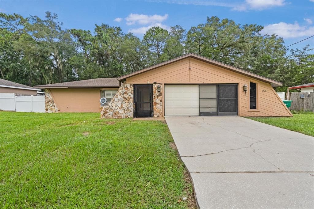 306 HARVARD Street, INVERNESS, FL 34452