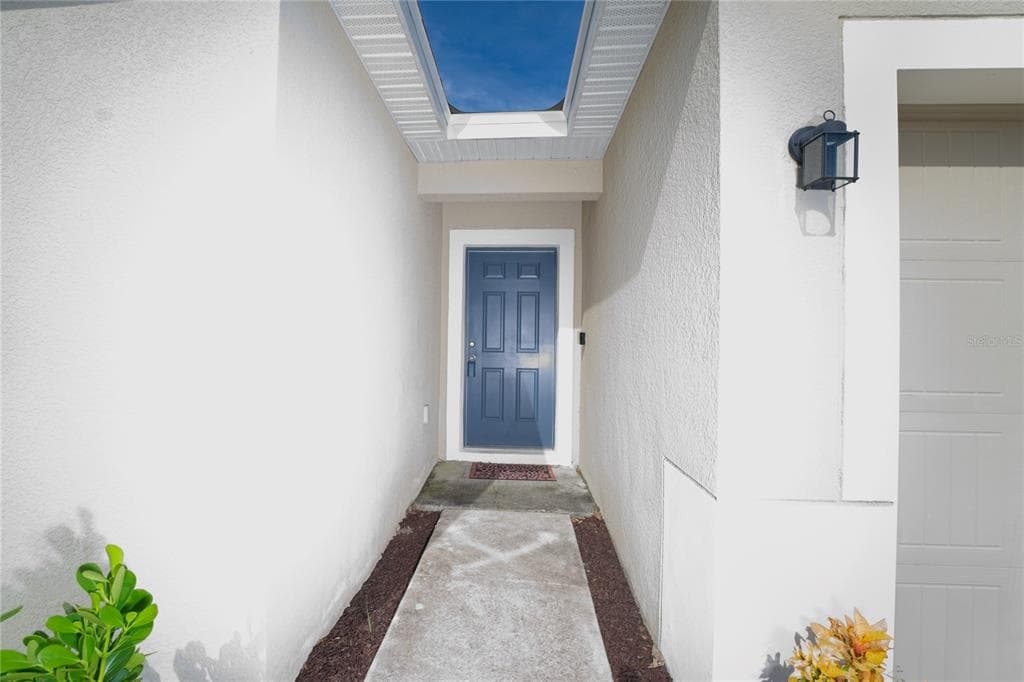 10119 CANDLEBERRY WOODS LANE, GIBSONTON, FL 33534 photo 3