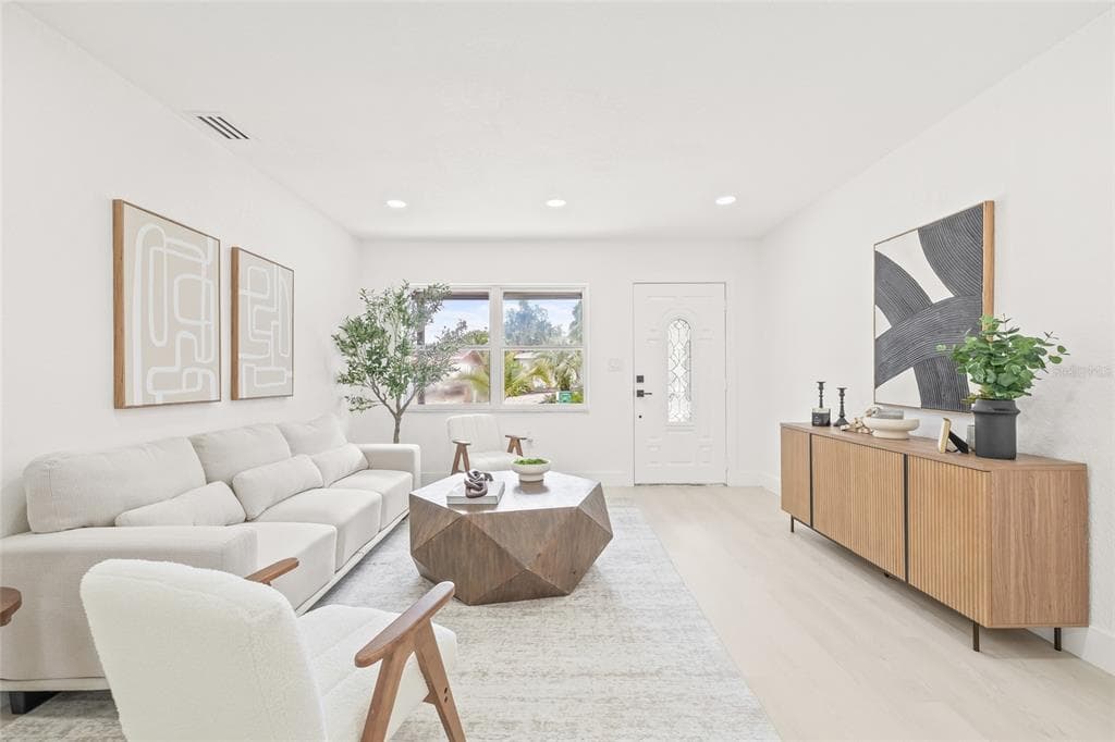 4822 BAY COURT Avenue, TAMPA, FL 33611 photo 4