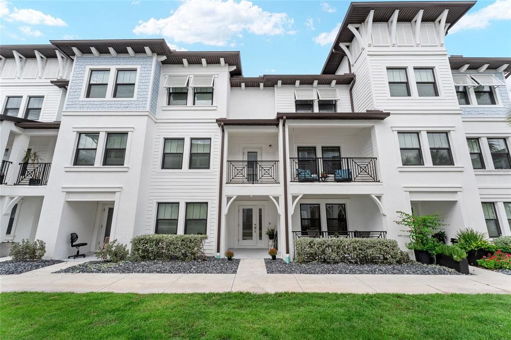 5351 BRIDGE Street Unit 81, TAMPA, FL 33611