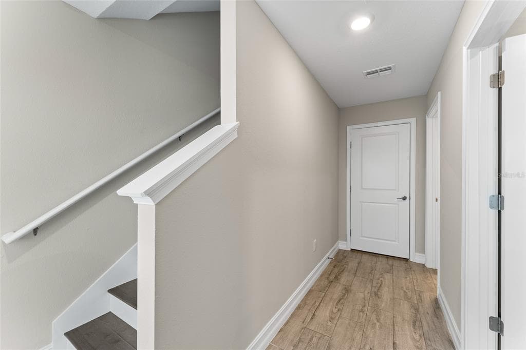 5351 BRIDGE Street Unit 81, TAMPA, FL 33611 photo 4