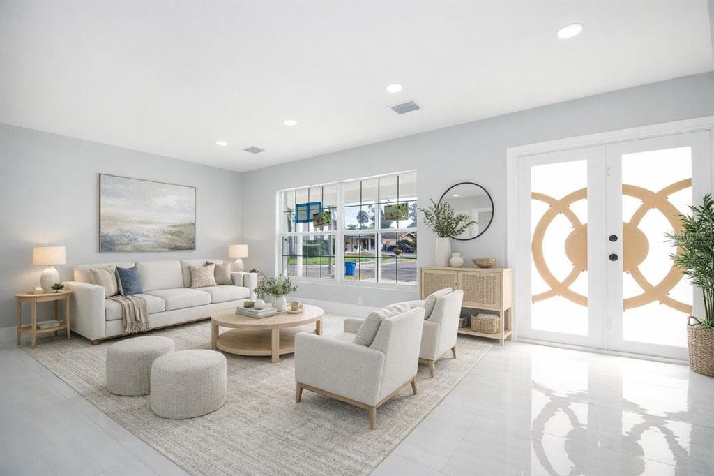 6708 GATEWAY DRIVE, TAMPA, FL 33615 photo 4