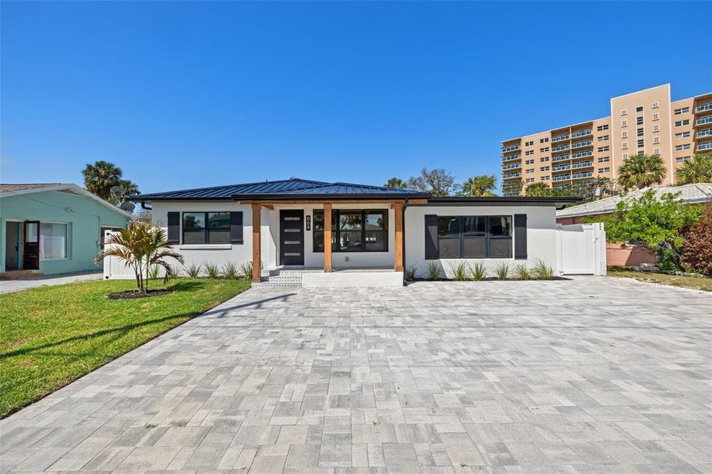 864 Mandalay Avenue, Clearwater Beach, FL, 33767